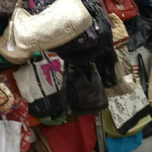 Vintage Dooney - Picture 4 of 4